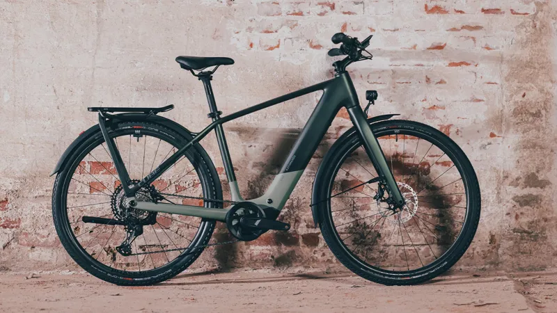 2025 Cube Kathmandu Hybrid C:62 SLT 400X Electric Bike - Stellar/Origano-1