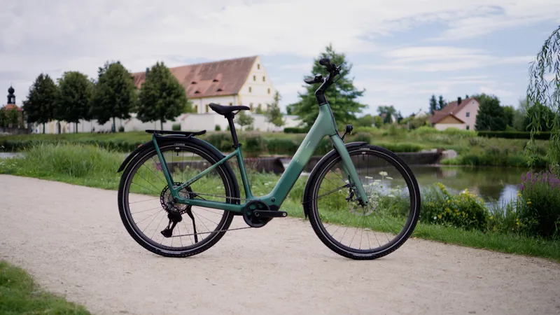 2026 Cube Kathmandu Hybrid C:62 SLT 400X Easy Entry Electric Bike - Sea Foam-1