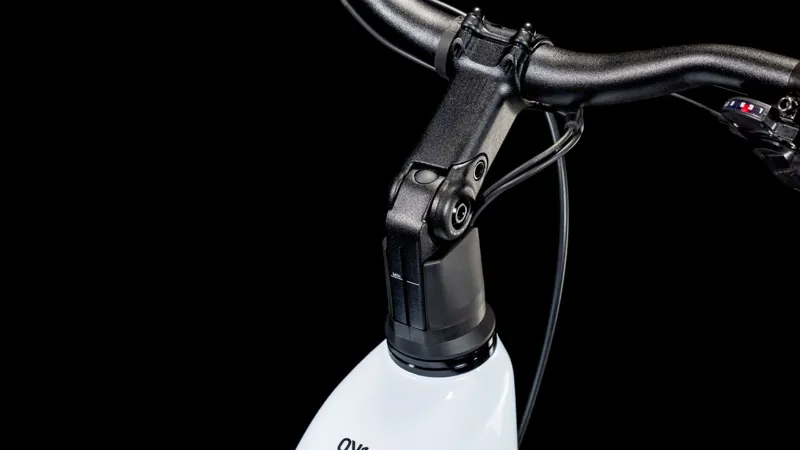 2025 Cube Kathmandu Hybrid One 800 Easy Entry E-Bike - Polar White - Small-4