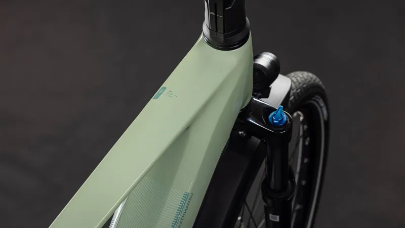 2026 Cube Kathmandu Hybrid One 800 Electric Hybrid Bike - Pea/Green-3