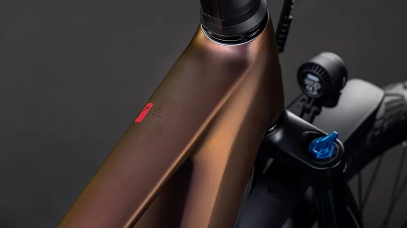 2026 Cube Kathmandu Hybrid Pro 800 Electric Hybrid Bike - Sunglow/Chrome-3