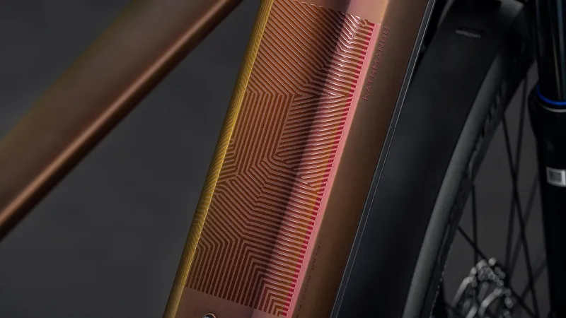 2026 Cube Kathmandu Hybrid Pro 800 Electric Hybrid Bike - Sunglow/Chrome-4