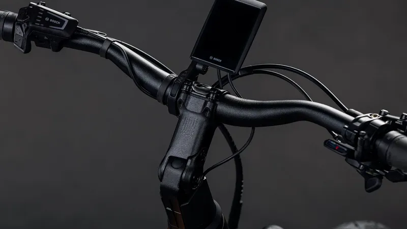 2026 Cube Kathmandu Hybrid Pro 800 Electric Hybrid Bike - Sunglow/Chrome-5