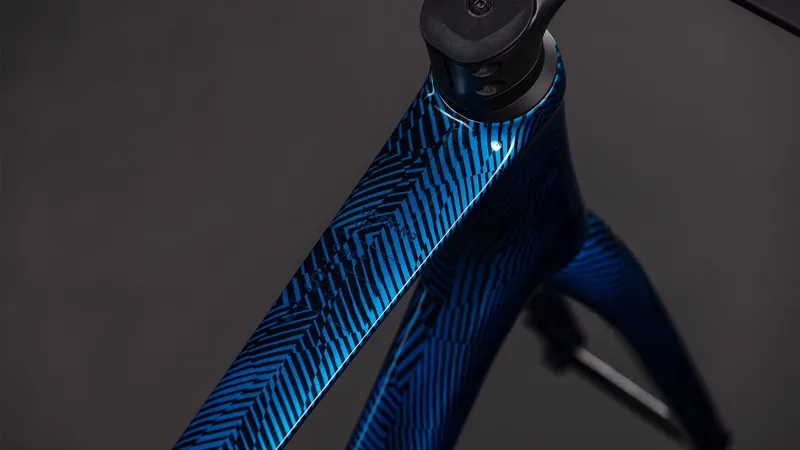 2026 Cube Litening Air C:68X Road Bike Frameset - Liquid Blue Grid/Chrome-3