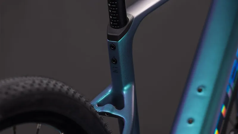 2026 Cube Nulane Hybrid C:62 SLX 400X Electric Gravel Bike - Polar Light-4