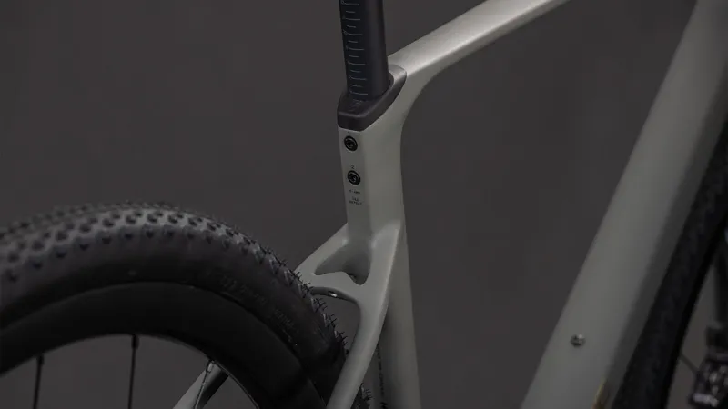 2026 Cube Nuroad C:62 EX Gravel Bike - Old Grey/Prism-4