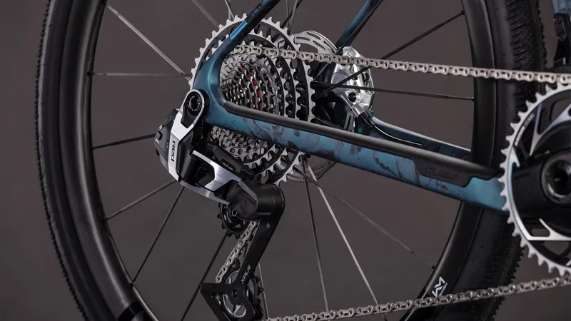 2026 Cube Nuroad C:62 SLT Gravel Bike - Royal Green/Fume-4