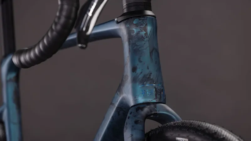 2026 Cube Nuroad C:62 SLT Gravel Bike - Royal Green/Fume-3