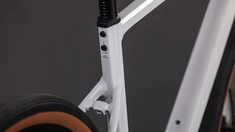 2026 Cube Nuroad EX Gravel Bike - Cotton/Grey-4