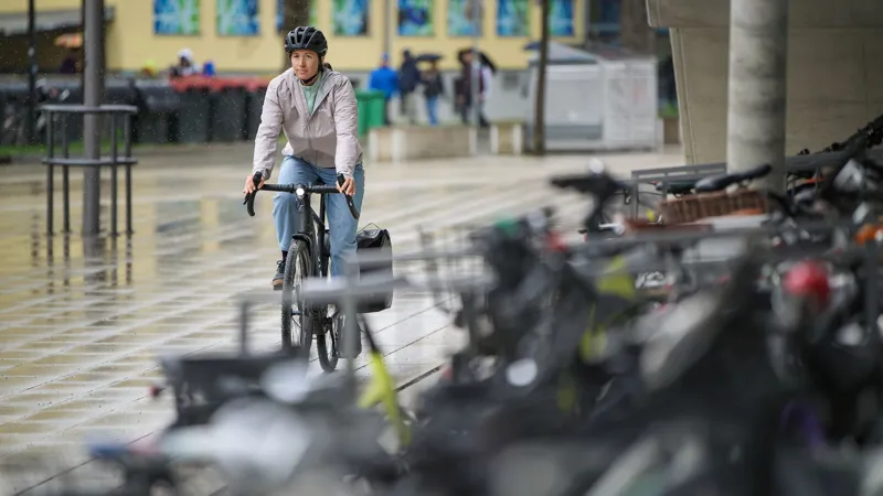 2026 Cube Nuroad Hybrid C:62 Race 400X FE Electric Gravel Bike - Reed Beige-1