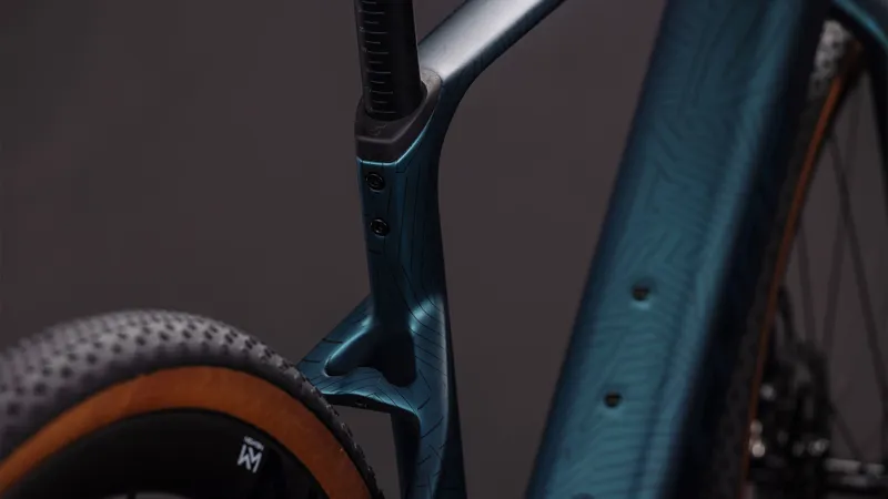 2026 Cube Nuroad Hybrid C:62 SLT 400X Electric Gravel Bike - Royal Green-4