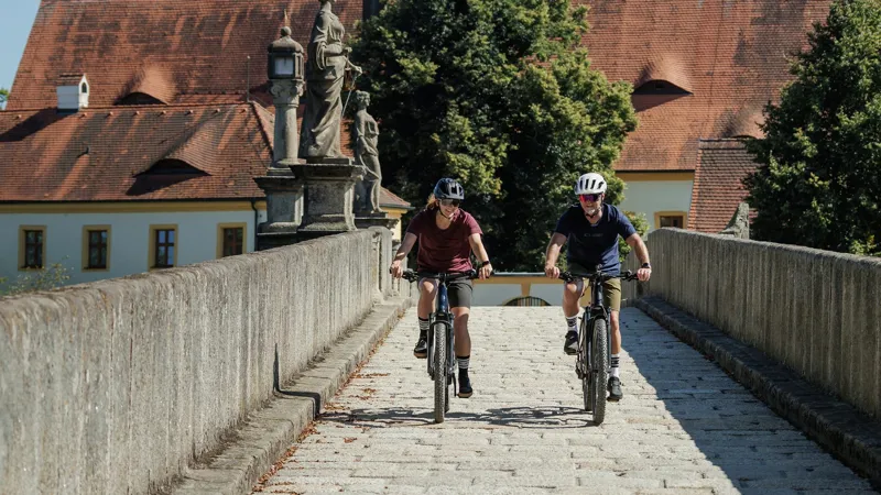 2026 Cube Reaction Hybrid Performance 600 FE Electric Mountain Bike-1