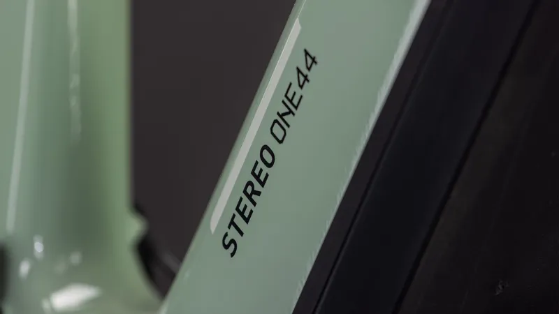 2026 Cube Stereo Hybrid One44 HPC Race 800 E-Mountain Bike - Dried Herbs-6