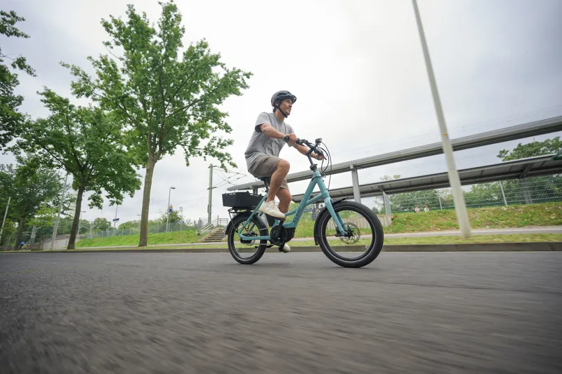 2025 Cube Compact Hybrid 500 Electric Hybrid Bike - Cotton/Reflex-2