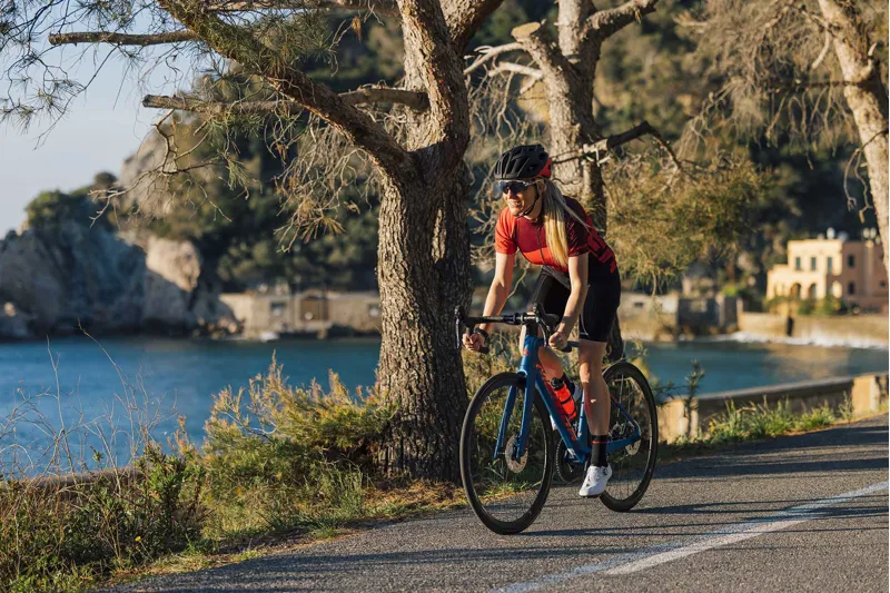 2025 Merida Reacto 6000 Road Bike - Gunmetal Grey/Silver-6