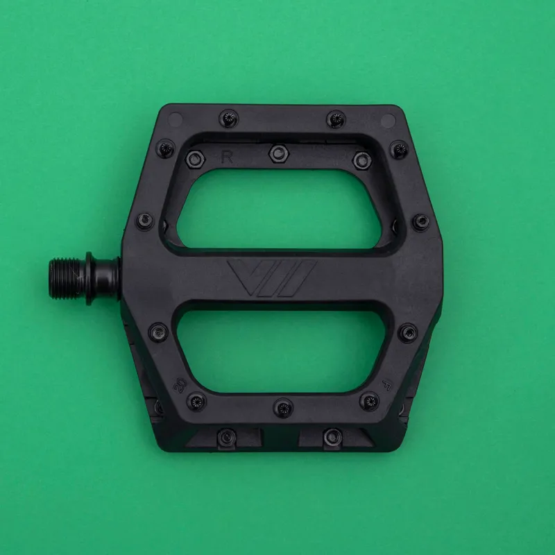 DMR V11 Nylon Flat Mountain Bike Pedals - Black-7