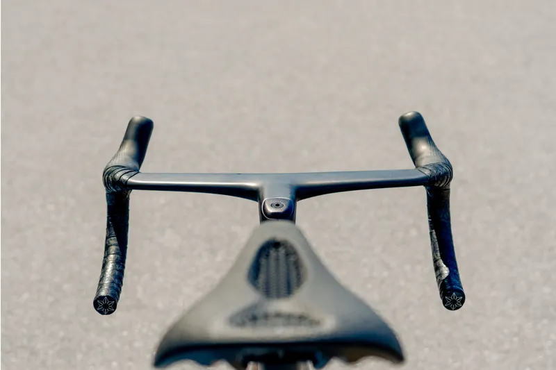 Custom Build: 2025 S-Works Tarmac SL8 Ultegra Road Bike - Solidity-6