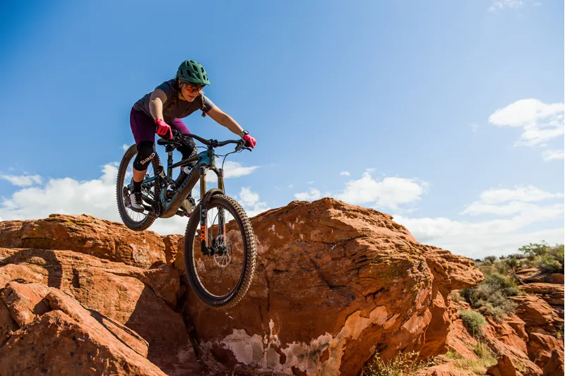 2026 Specialized Turbo Kenevo SL 2 Expert Electric Mountain Bike - Sandstone-6