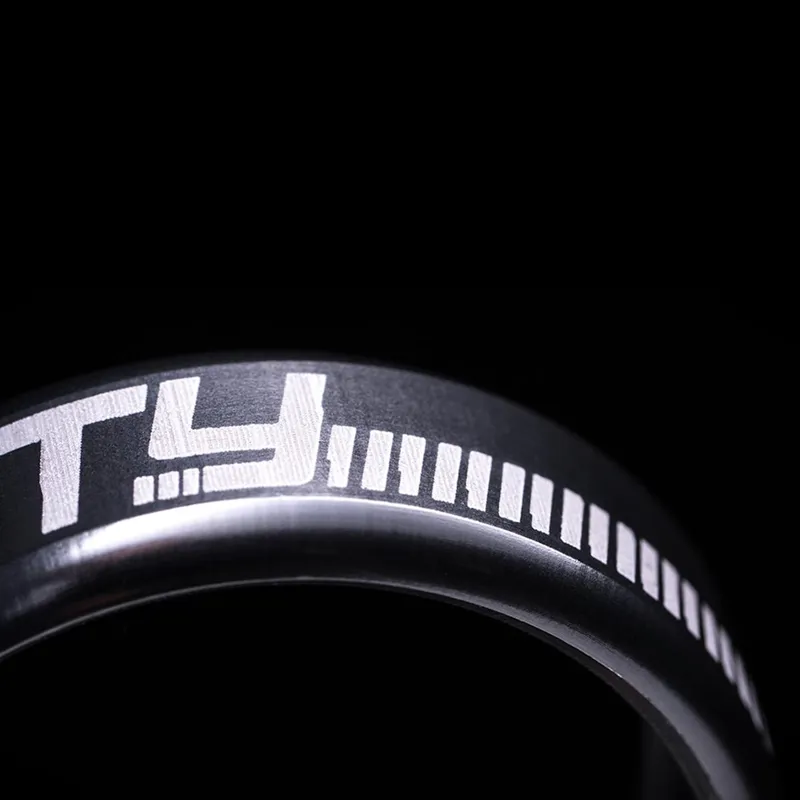 Deity Circuit Seatpost Clamp - Black-2