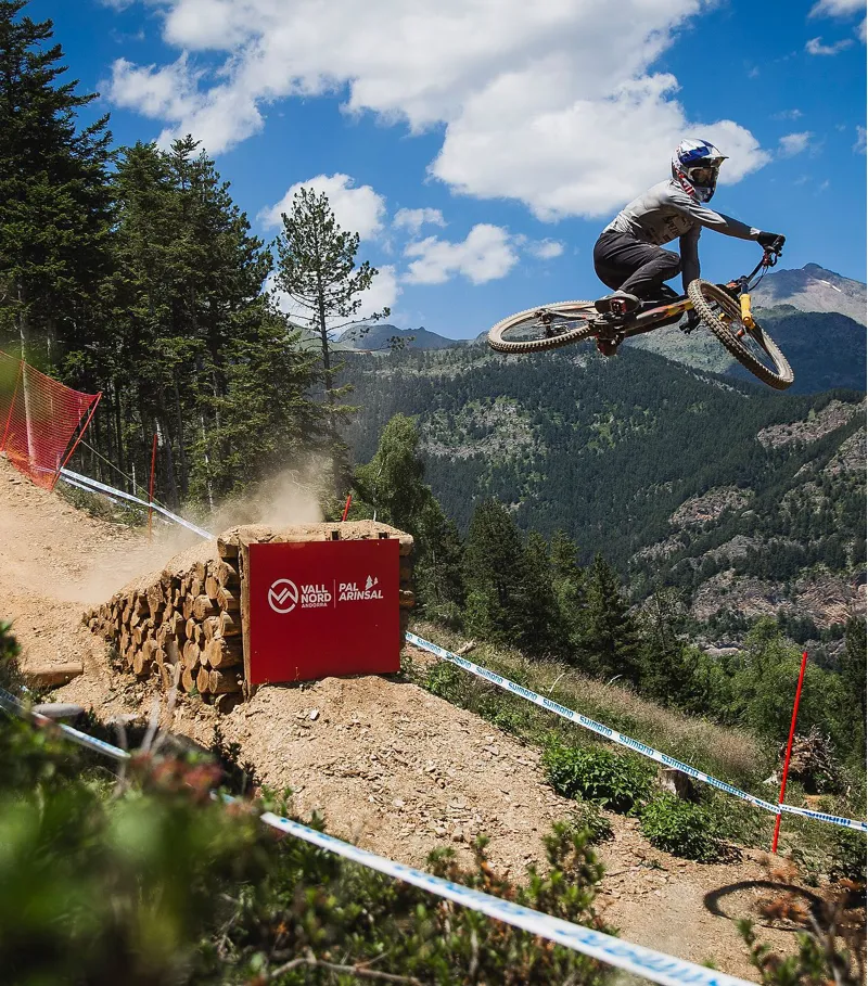 2023 Specialized Demo Expert Downhill Mountain Bike - Gloss Dark Navy-4