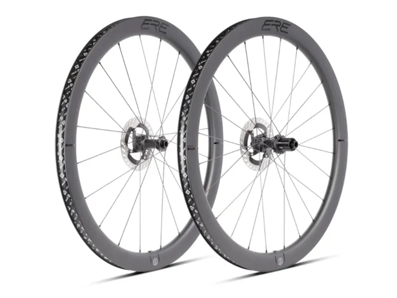ERE Research Explorator CCR45 700c Carbon Wheelset Shimano HG11