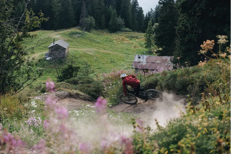 2026 Specialized Turbo Levo 4 Alloy Electric Mountain Bike - Obsidian-2