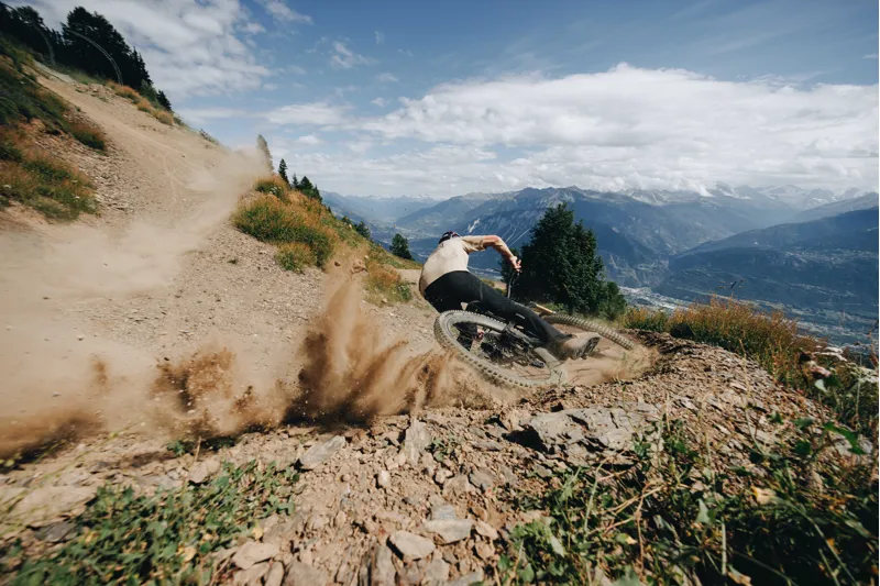 2026 Specialized Turbo Levo 4 Comp Carbon Electric Bike - Gloss Orange-4