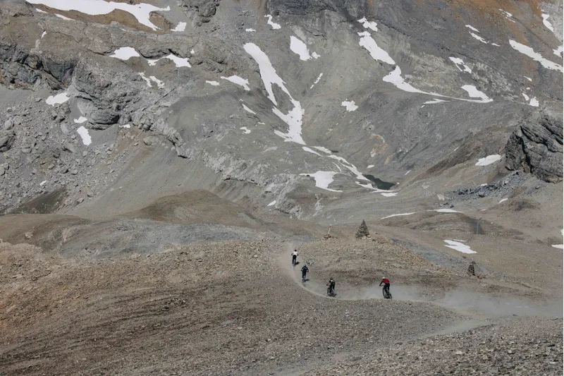 2026 Specialized Turbo Levo 4 Pro Carbon Electric Mountain Bike - Obsidian-4