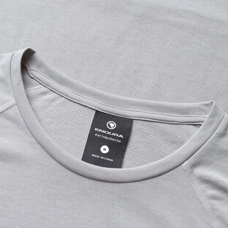 Endura Loop Tech Mens Short Sleeve T-Shirt - Dreich Grey-2