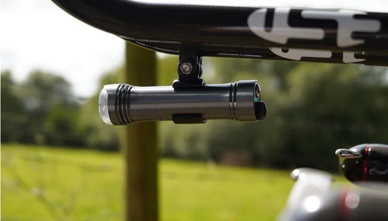 Exposure Lights Side Entry Clip Light Mount-2