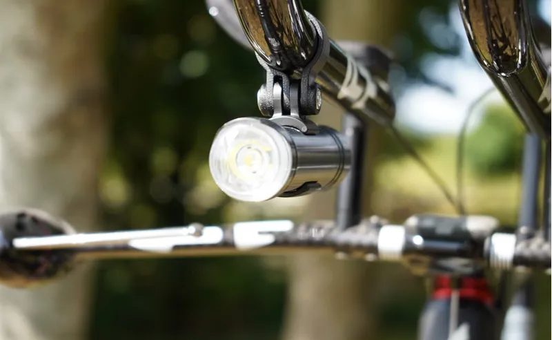 Exposure Lights Side Entry Clip Light Mount-1