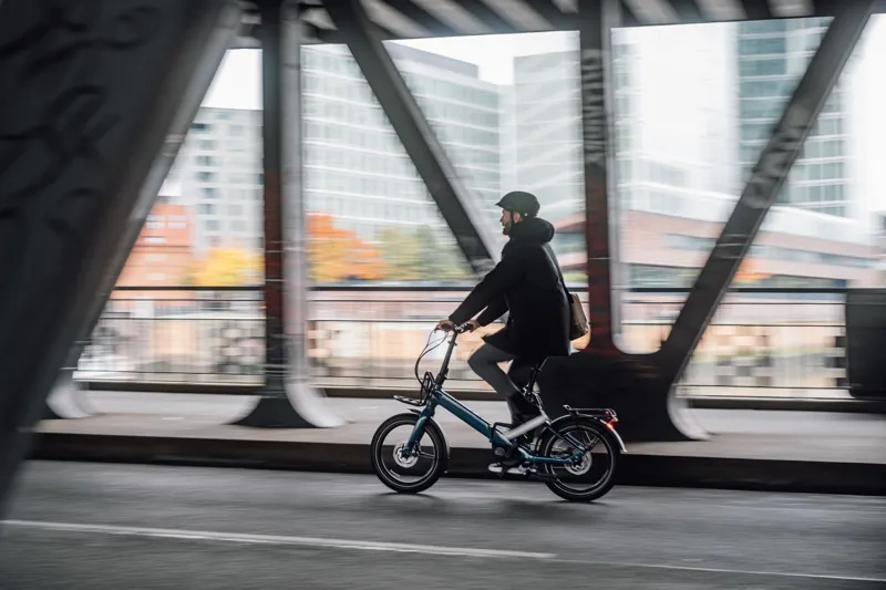 2025 Cube Fold Hybrid Comfort 500 Electric Folding Hybrid Bike - Silver-5