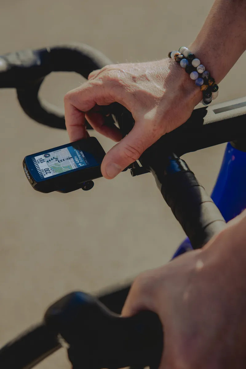 Wahoo Elemnt Bolt 3 GPS Cycling Computer - Black-5