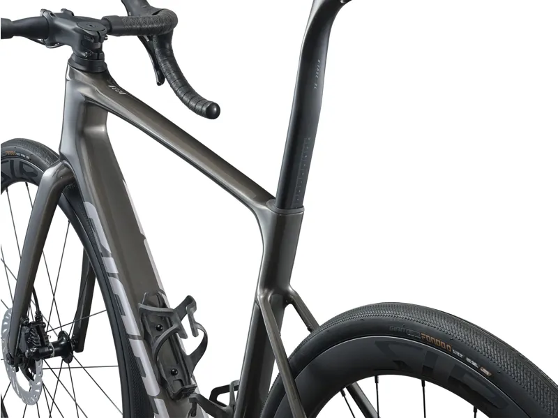 2026 Giant Defy Advanced Pro 2 Mens Road Bike - Stealth Chrome-4