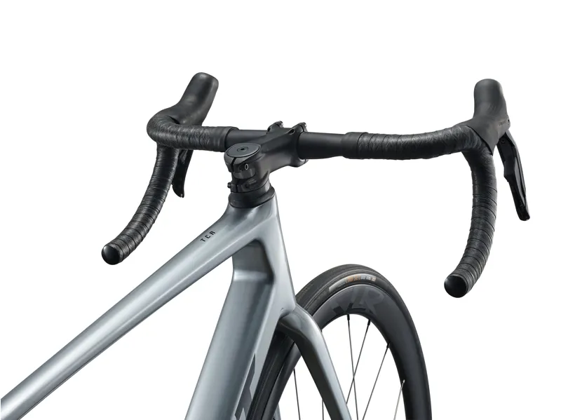 2026 Giant TCR Advanced Pro 1 Di2 Mens Road Bike - Tech Silver-1