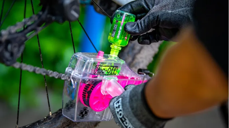 Muc-Off X3 Bike Chain Cleaner-2