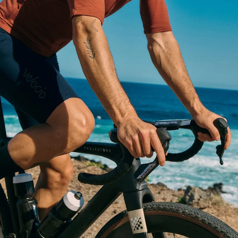 Hammerhead Karoo Limited Edition Force GPS Bike Computer-6