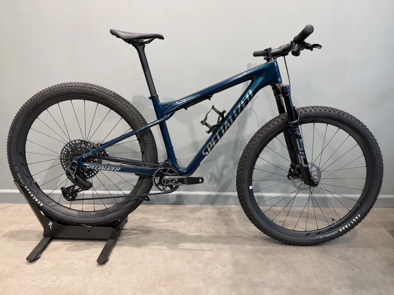 Shop Soiled: Specialized Epic World Cup Pro Mountain Bike - Medium-1