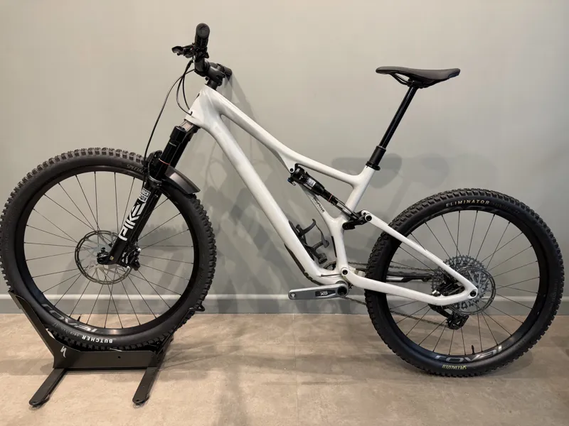 Ex-Demo: Specialized Stumpjumper Limited Edition Mountain Bike - S5-7