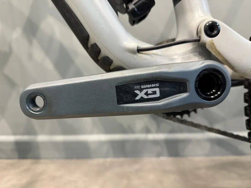 Ex-Demo: Specialized Stumpjumper Limited Edition Mountain Bike - S5-9