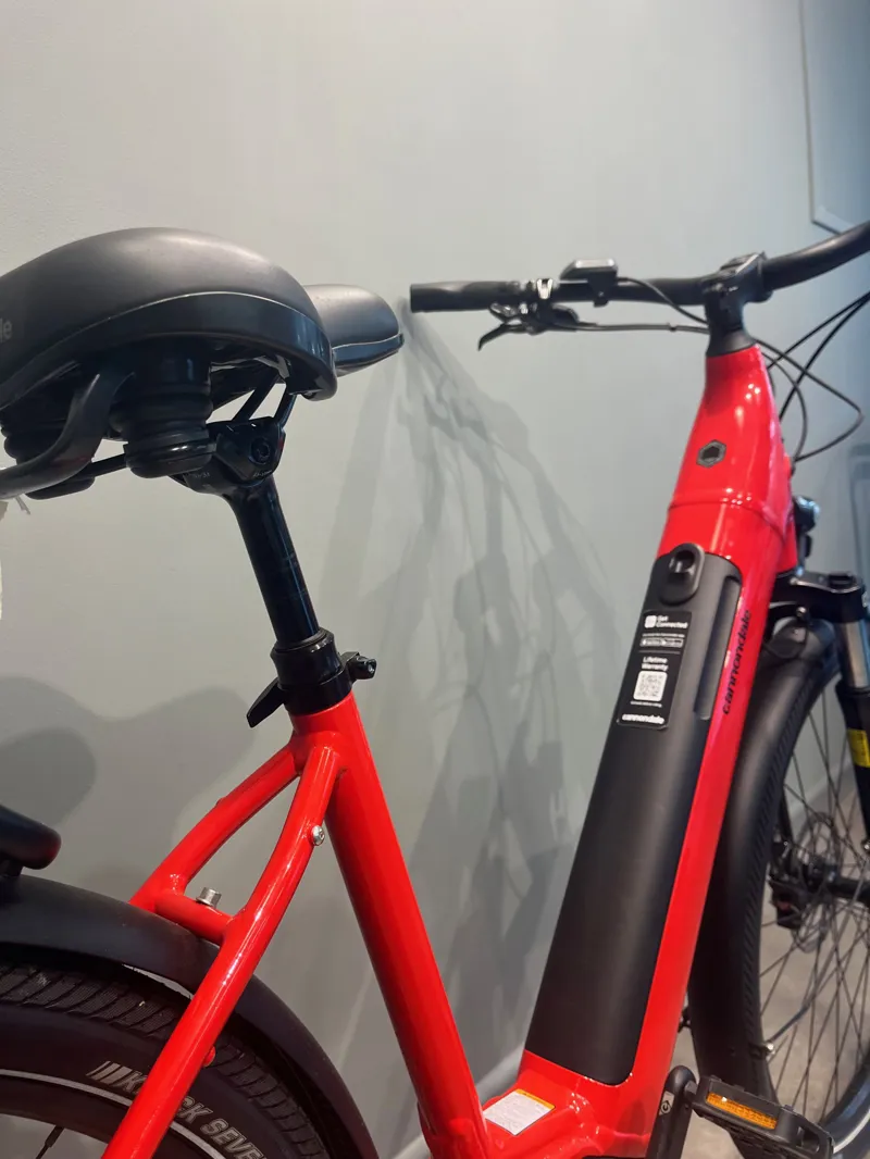 Ex-Demo: Cannondale Adventure Neo 3 EQ Electric Hybrid Bike - Large-9