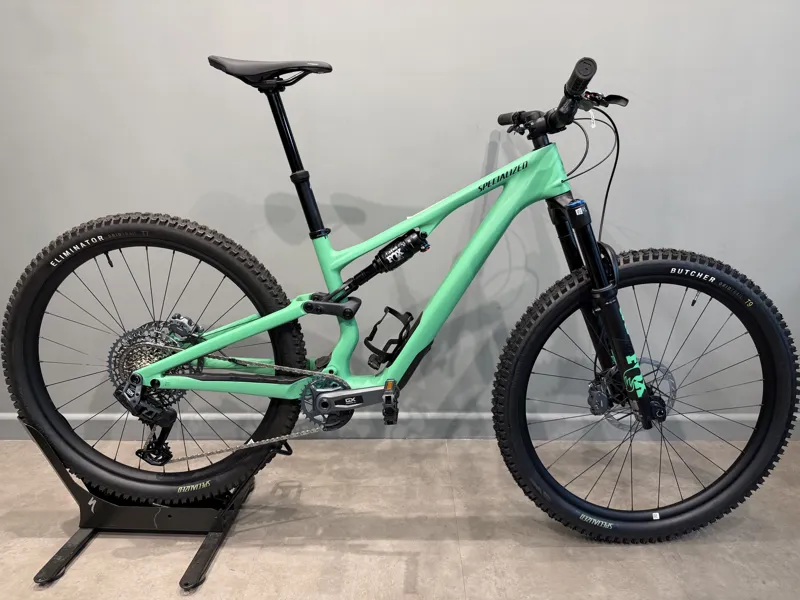 Shop Soiled: Specialized Stumpjumper 15 Expert Mountain Bike - S3-1
