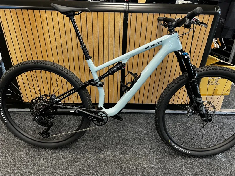 Ex-Demo: 2025 Specialized Epic 8 Evo Comp Mountain Bike - Large-1