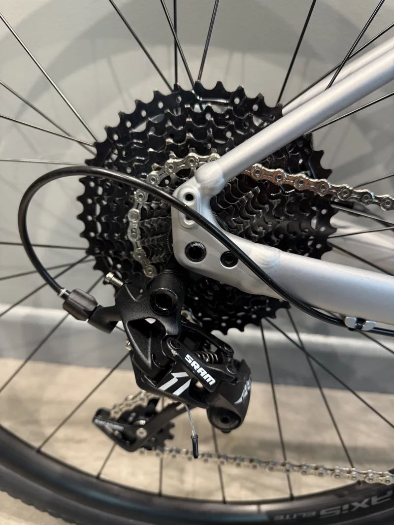 Ex-Demo: Specialized Diverge Comp E5 Gravel Bike - 54cm-3