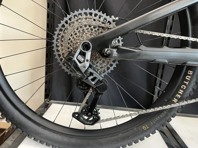 Ex-Demo: Specialized Turbo Kenevo SL 2 Expert Electric Mountain Bike - S4-2