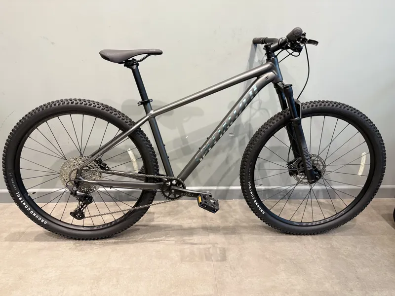 Ex-Demo: Specialized Rockhopper Expert 29 Mountain Bike - Large-1