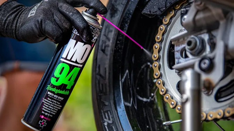 Muc-Off Ultimate Commuter Kit-1