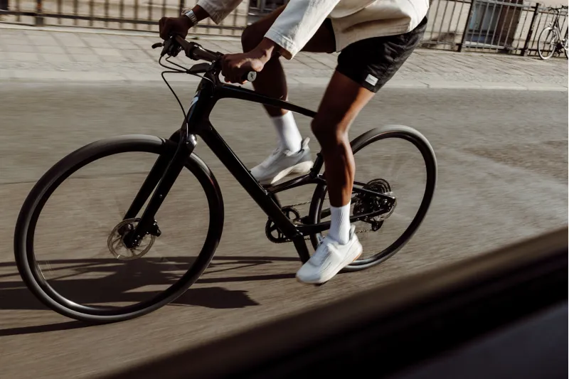 Specialized Sirrus 2.0 Step-Through Hybrid Bike - Satin Black - Size XS-3