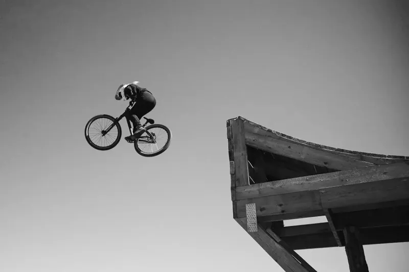 Specialized P.1 Series Dirt Jump Bike - Gloss Deep Marine-3