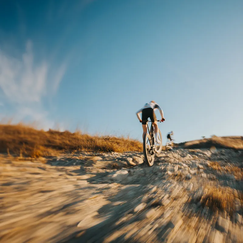 2024 Specialized Epic 8 Expert Mountain Bike - Gloss Carbon/Black Pearl-1